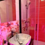 Bed & Breakfast Sobe In Apartma Portus Rakek