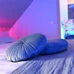Sobe In Apartma Portus Bed & Breakfast