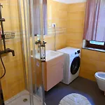 Sobe In Apartma Portus Bed & Breakfast Rakek