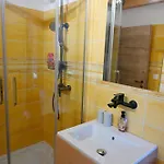 Sobe In Apartma Portus 3*