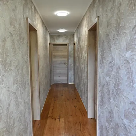 فندق مبيت وإفطار Sobe In Apartma Portus