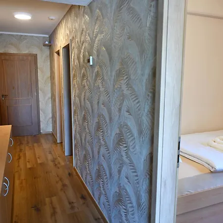 فندق مبيت وإفطار Sobe In Apartma Portus