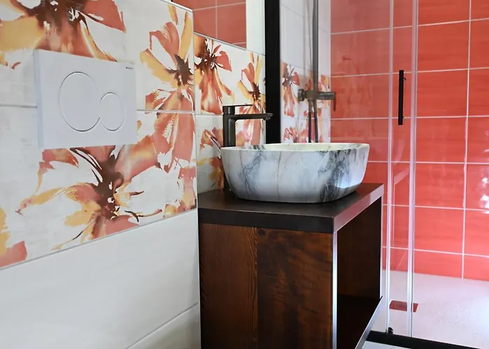 Sobe In Apartma Portus Bed & Breakfast Rakek