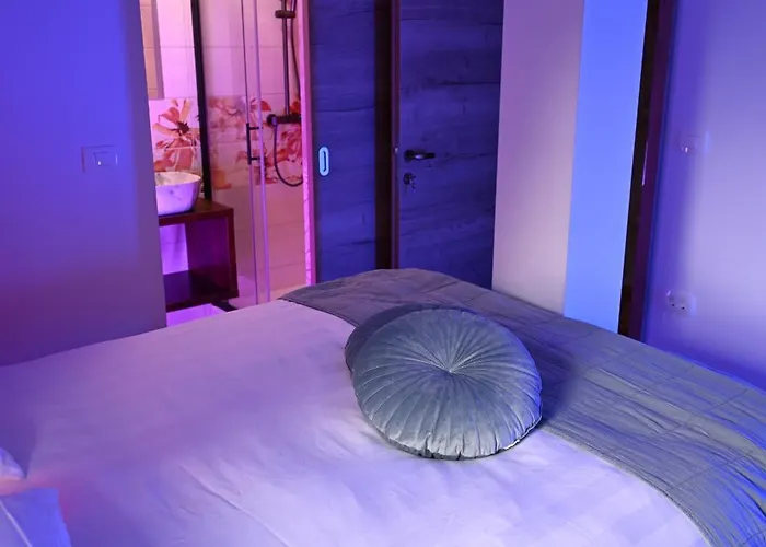 Sobe In Apartma Portus Rakek