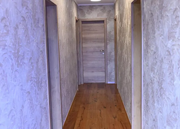 Sobe In Apartma Portus Bed & Breakfast